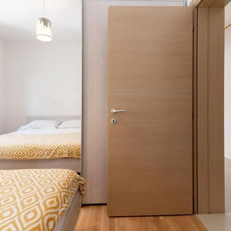 Sunny Apartment Zadar